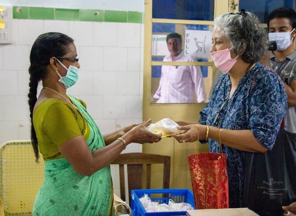 gratitude cake project in pondicherry and auroville to give cakes and cards to Pondicherry's covid19 warriors